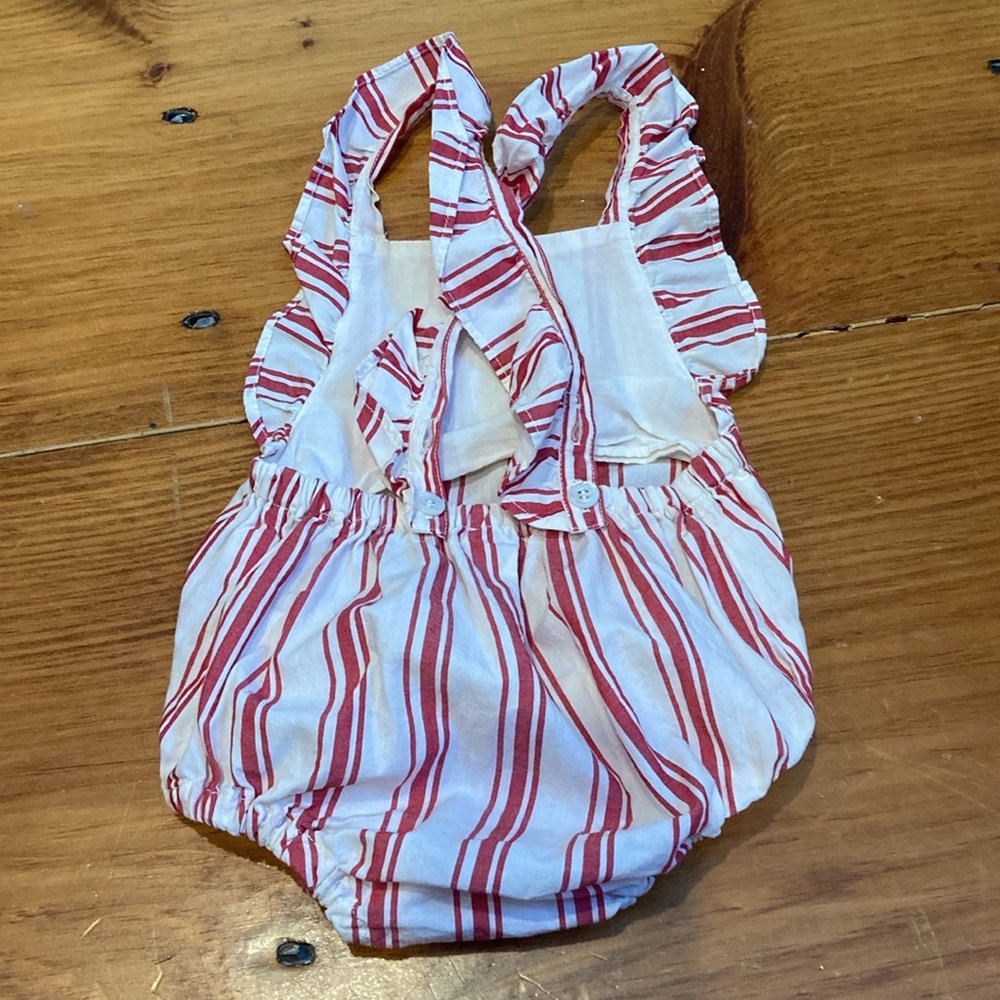 BABE & TESS 3M Red Stripe Ruffled Bubble Romper Jumper Sleeveless